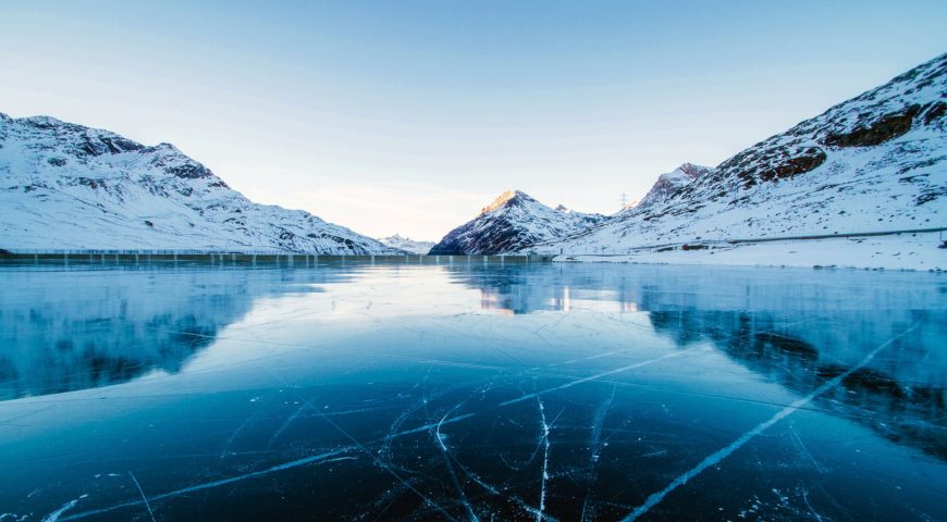 Conheça incríveis lagos congelados
